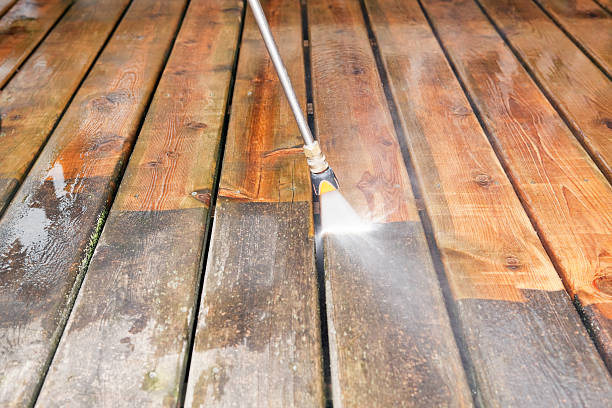 Best Best Pressure Washing Companies  in Luck, WI