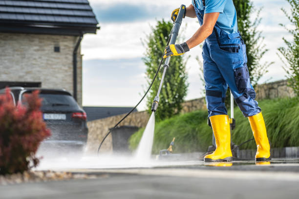 Best Best Pressure Washing Companies  in Luck, WI